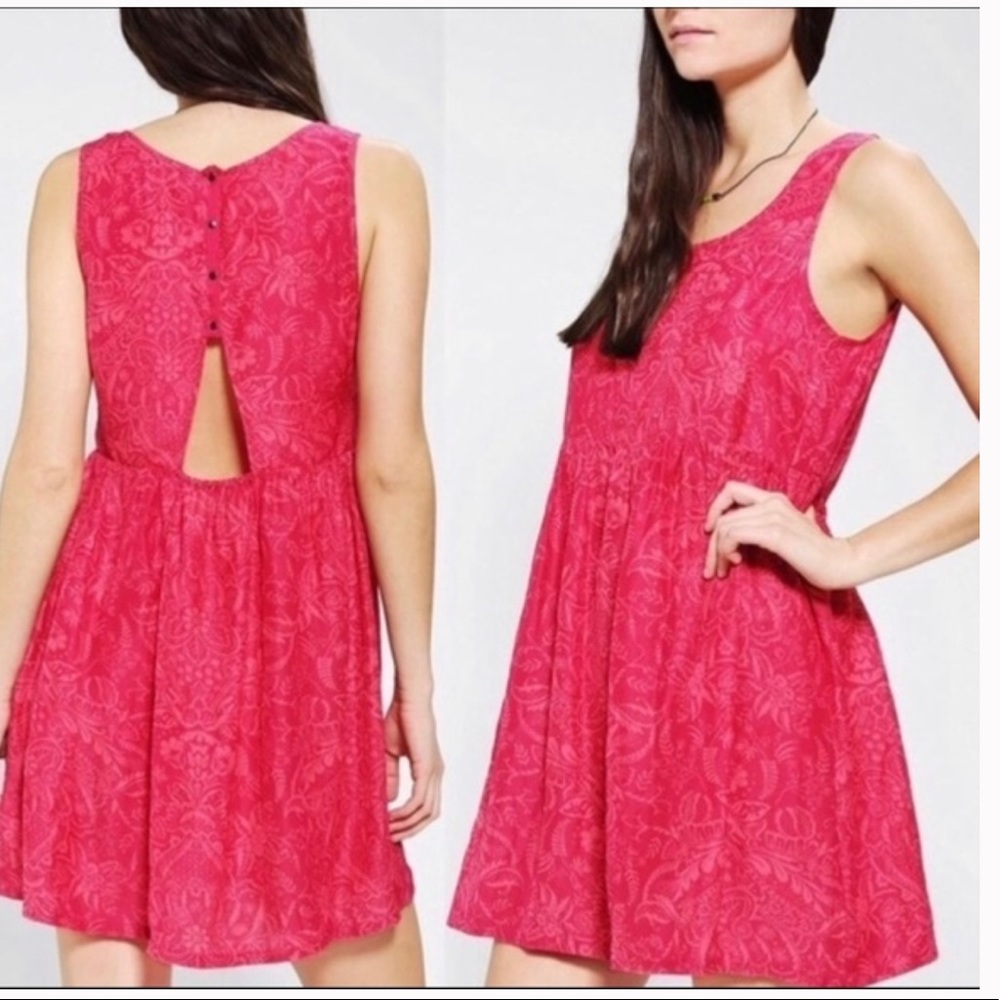 UO Ecote Peekaboo Babydoll dress